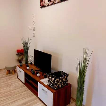 Daire Betti Apartman *